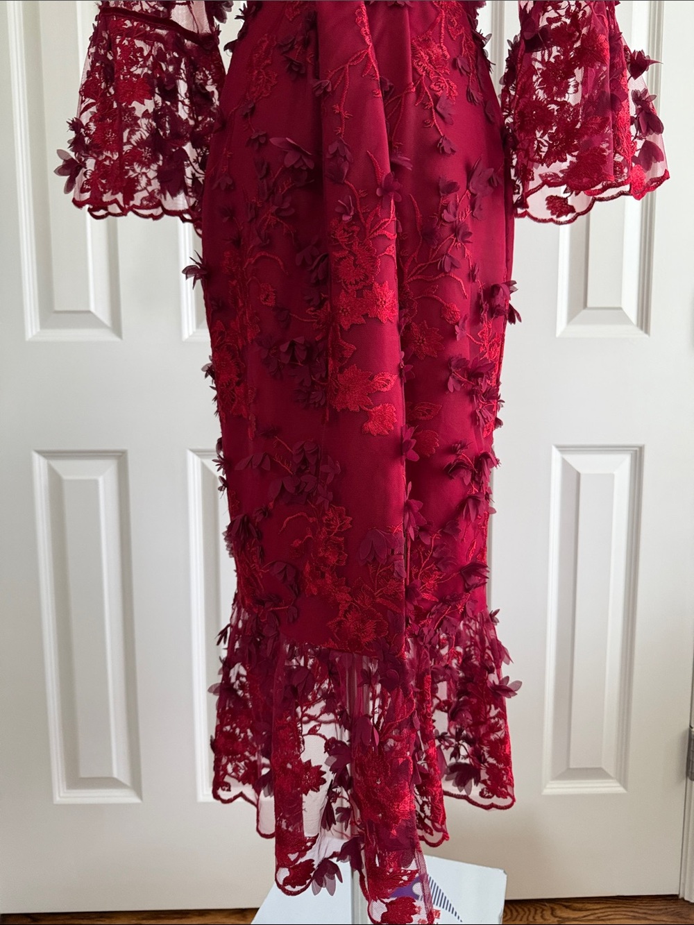 Marchesa Notte Red Lace Midi Dress 3d Floral Appliqué Mesh Wedding Guest Size 10 - Picture 10 of 17